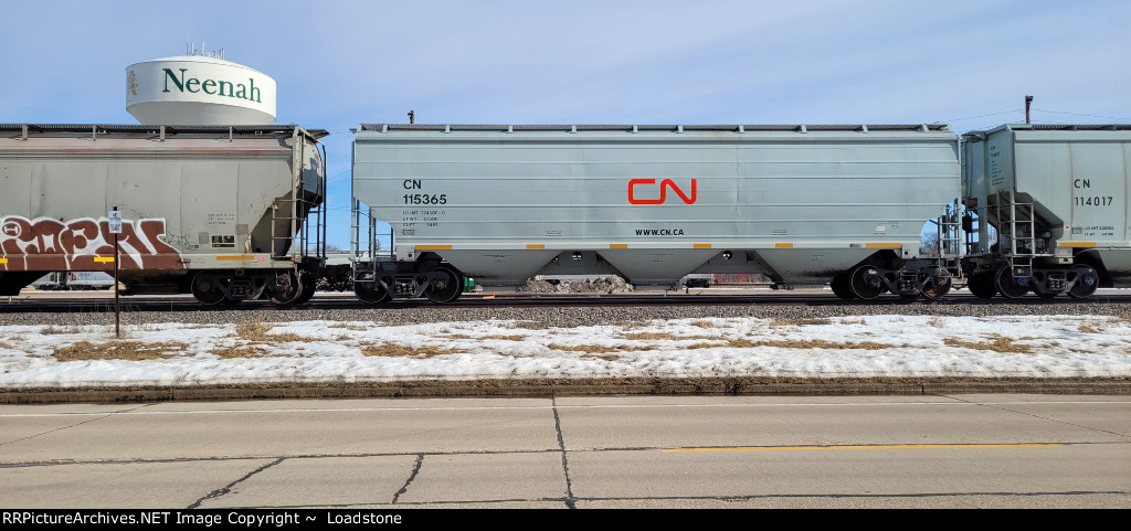 CN 115365